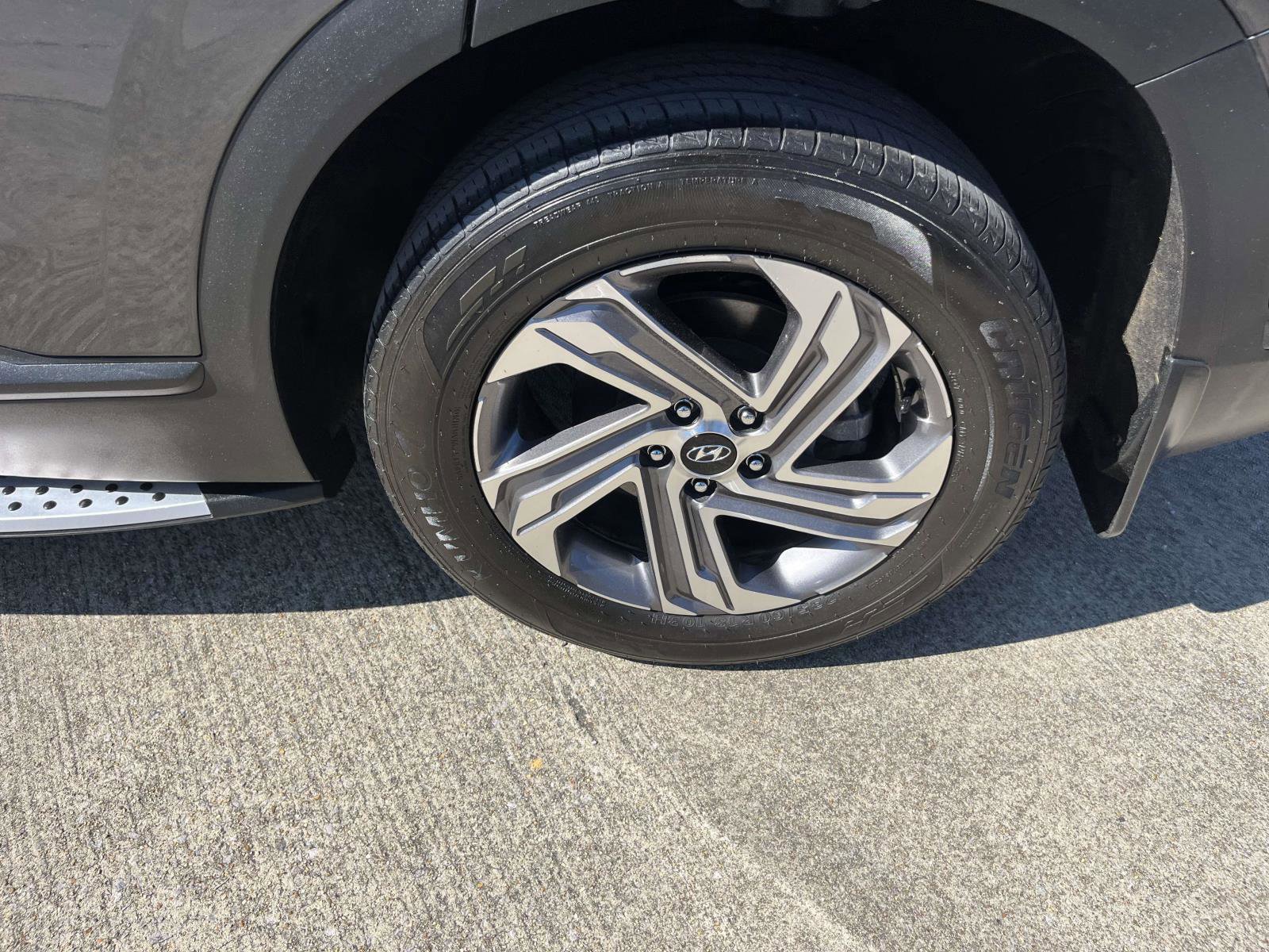 Certified 2023 Hyundai Santa Fe SEL FWD image 6