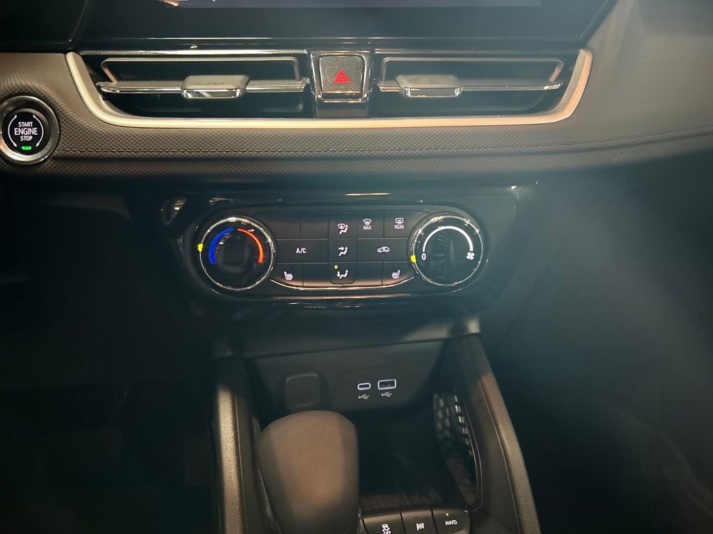 Certified 2024 Chevrolet TrailBlazer LT w/ LT Cold Weather Package image 18