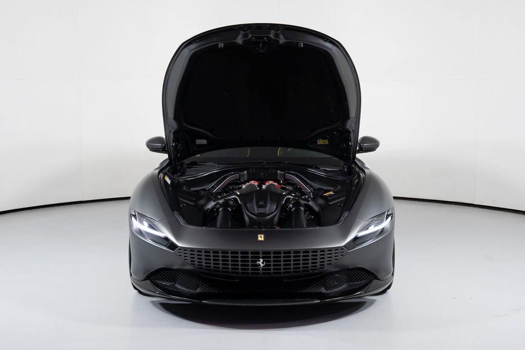 Used 2024 Ferrari Roma image 8