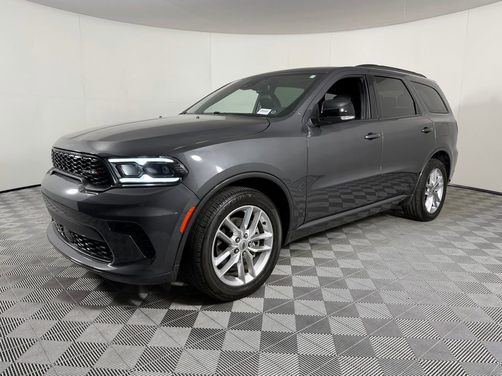 Used 2024 Dodge Durango GT image 3