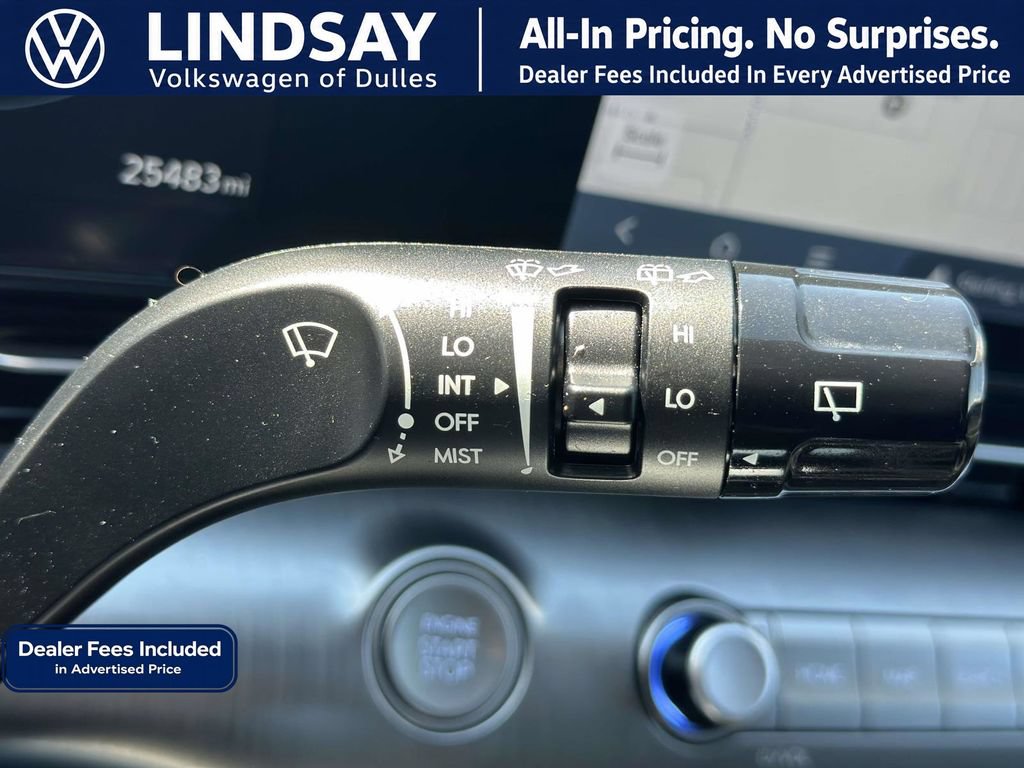 Used 2024 Hyundai Kona Limited AWD/4WD image 23