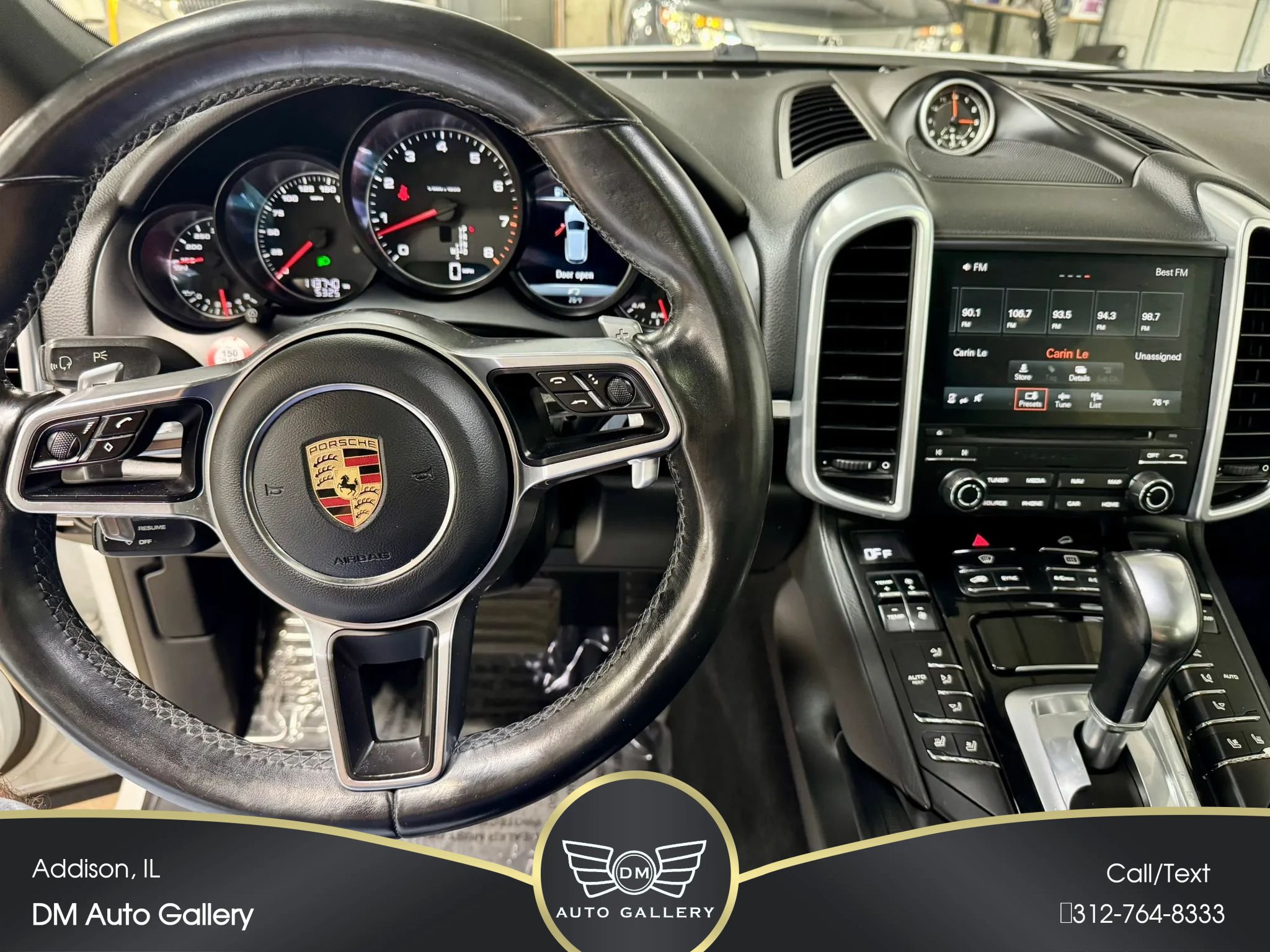 Used 2017 Porsche Cayenne Platinum Edition AWD/4WD image 20