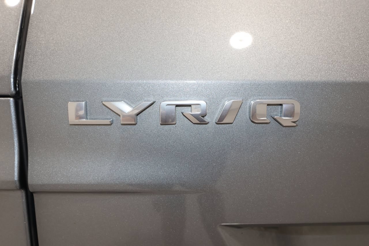 Certified 2026 Cadillac Lyriq Signature Luxury w/ Nappa Leather Package AWD/4WD image 34