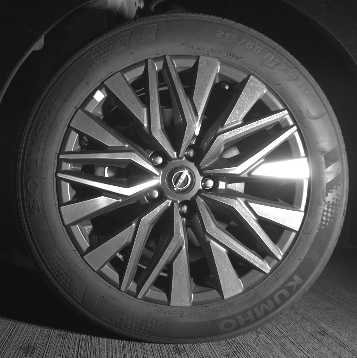 Used 2025 Nissan Altima 2.5 SV image 12