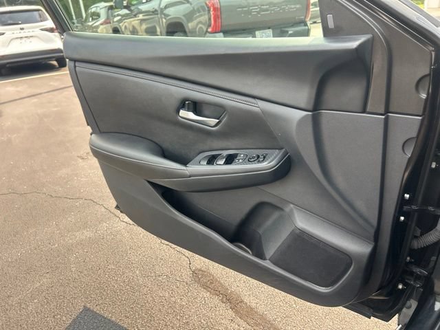Used 2024 Nissan Sentra SV FWD image 27