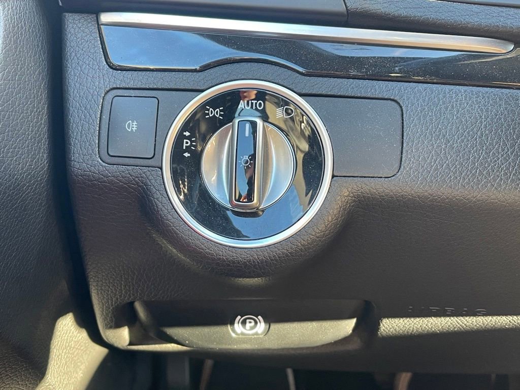 Used 2016 Mercedes-Benz E 550 Cabriolet image 13