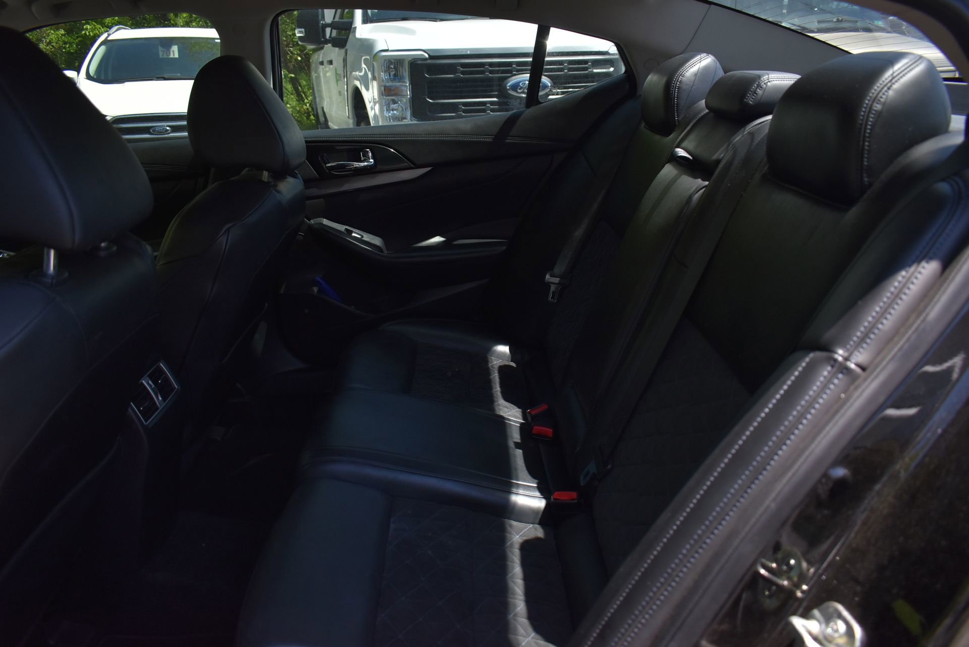 Used 2017 Nissan Maxima SR w/ Midnight Edition FWD image 17