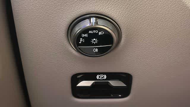 Used 2026 Mercedes-Benz GLC 300 4MATIC image 17