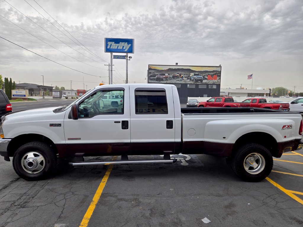 Used 2004 Ford F350 Lariat AWD/4WD image 8