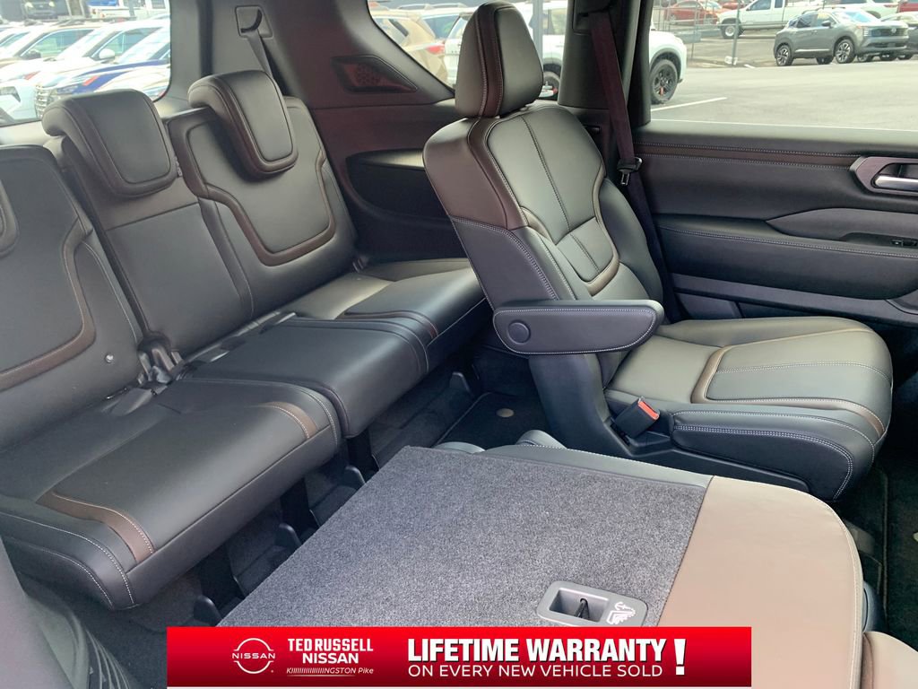 New 2026 Nissan Armada SL w/ Captain's Chari Seat Package AWD/4WD image 31
