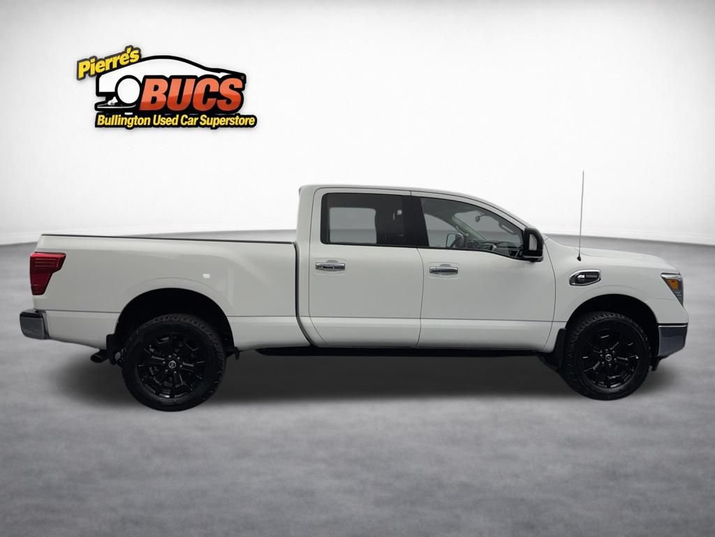 Used 2019 Nissan Titan SV AWD/4WD image 6