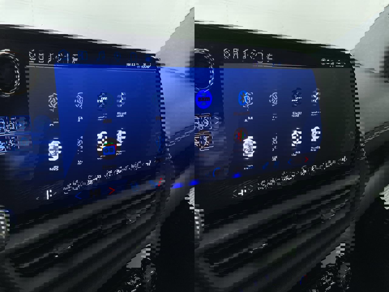 New 2025 Chevrolet Silverado EV LT image 73