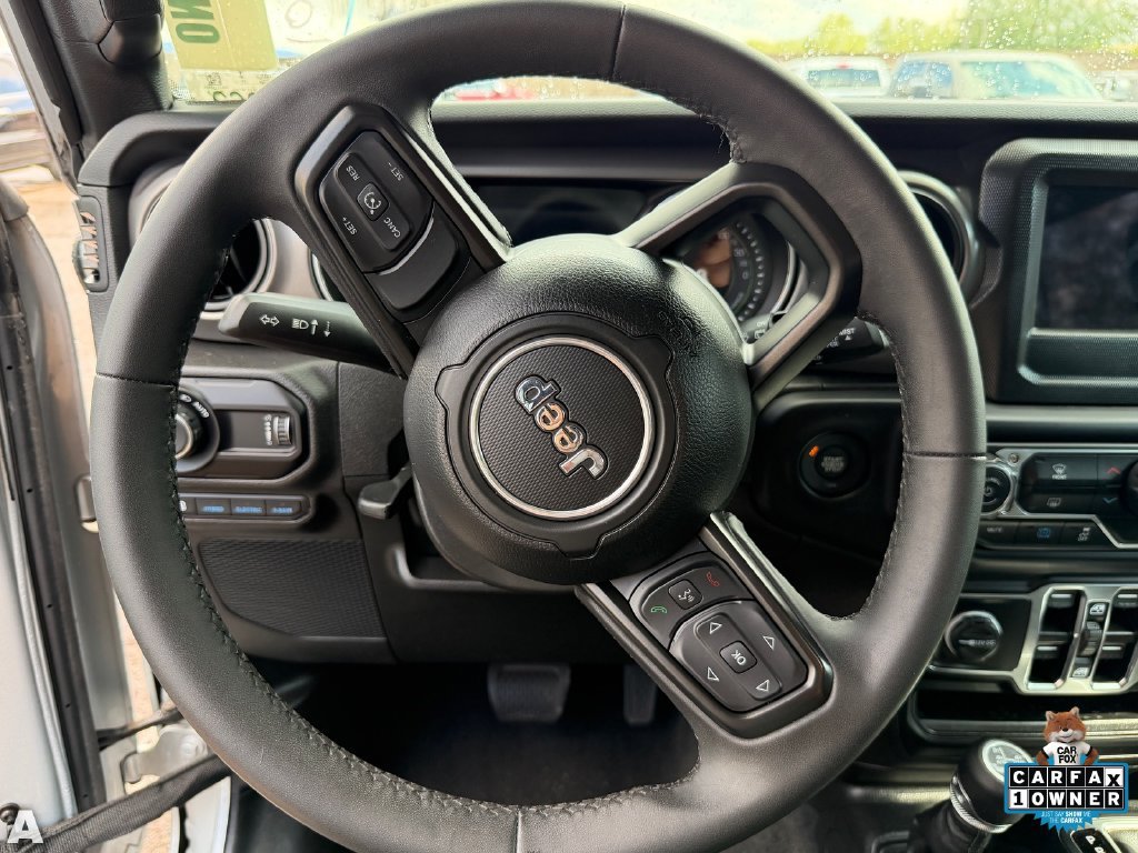 Used 2023 Jeep Wrangler Unlimited AWD/4WD image 8