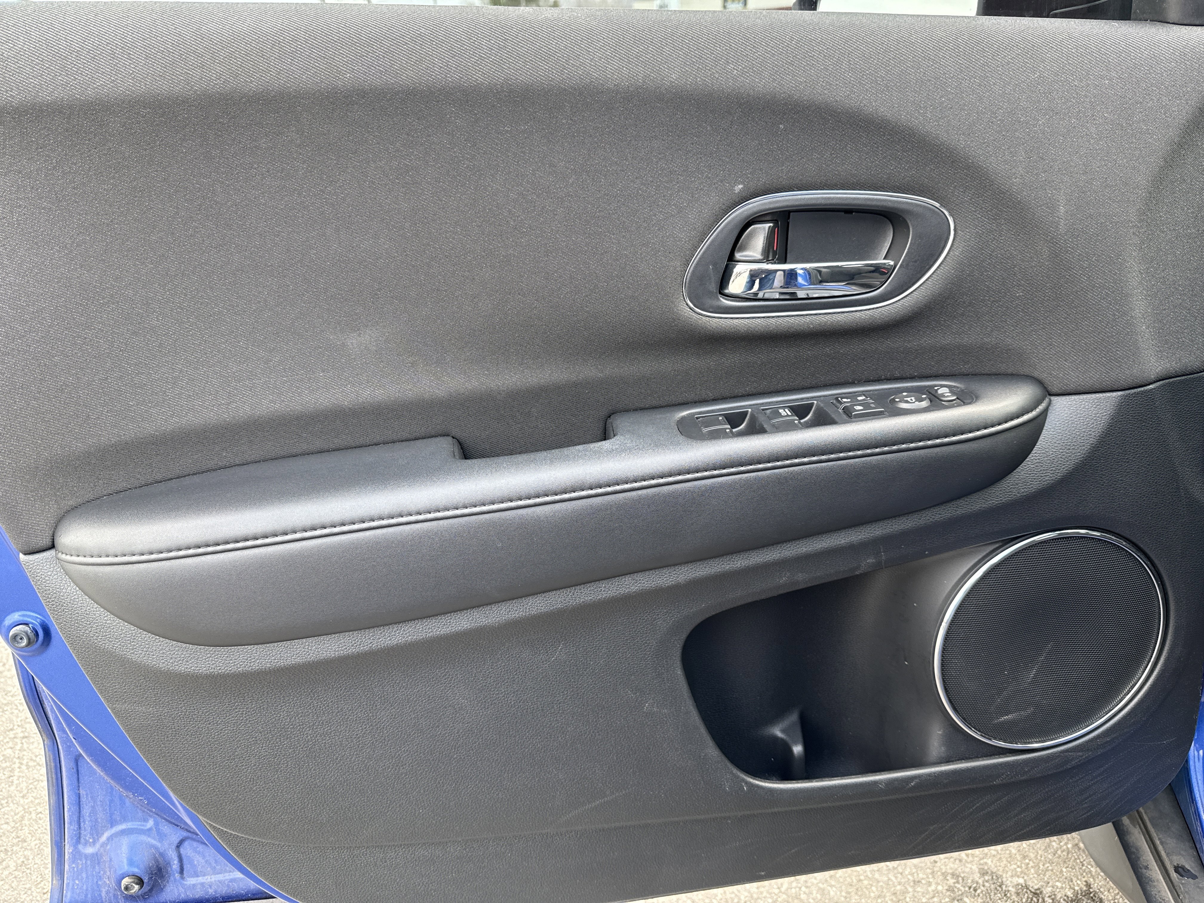 Used 2019 Honda HR-V EX image 15