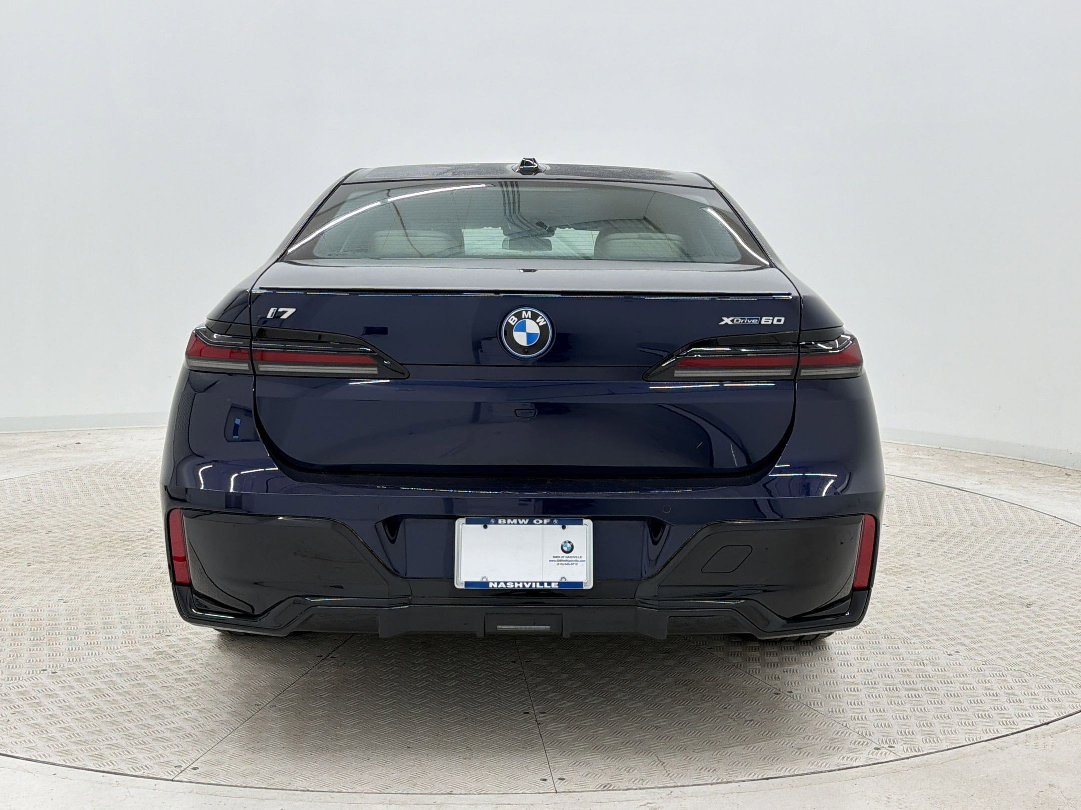Certified 2023 BMW i7 xDrive60 AWD/4WD image 10
