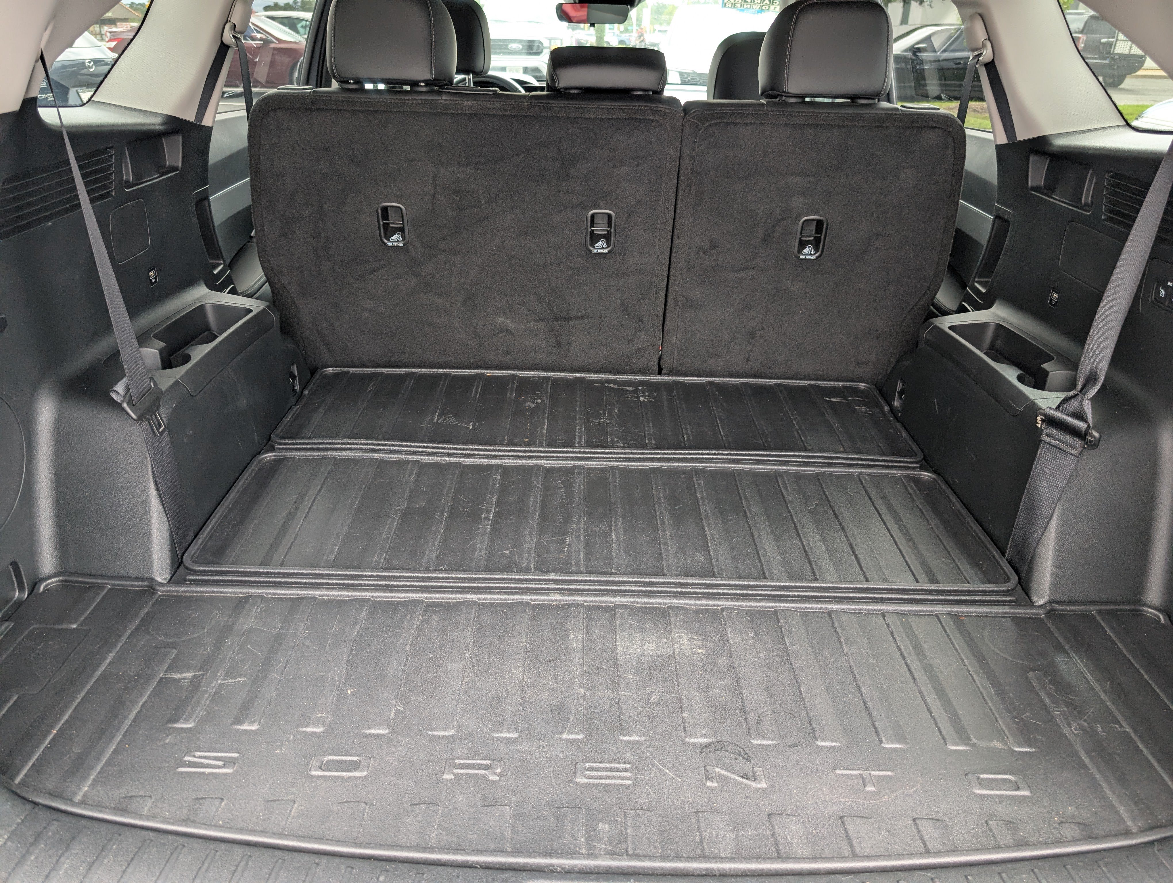 Used 2023 Kia Sorento S w/ Panoramic Sunroof Package AWD/4WD image 30