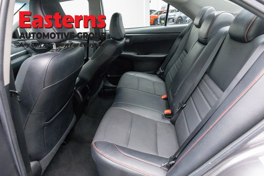 Used 2016 Toyota Camry SE FWD image 20