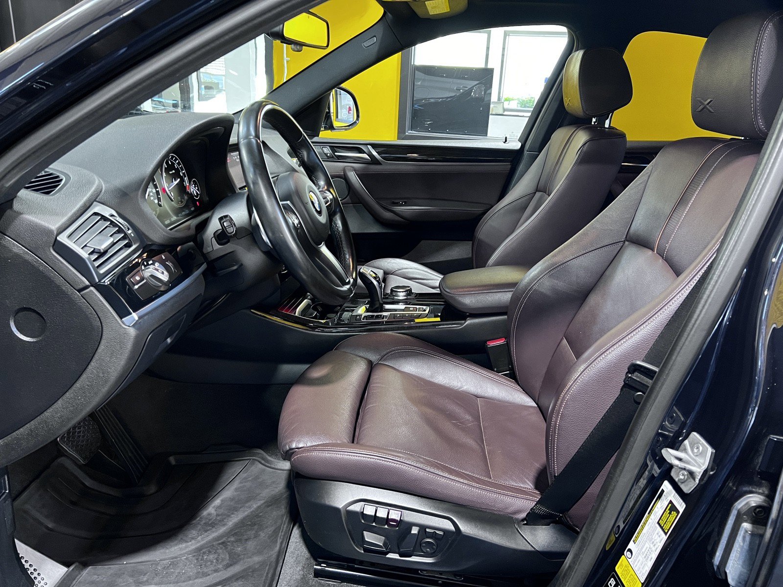 Used 2016 BMW X4 M40i image 14