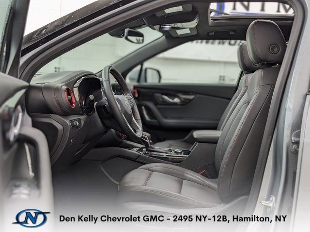 Used 2024 Chevrolet Blazer RS AWD/4WD image 3