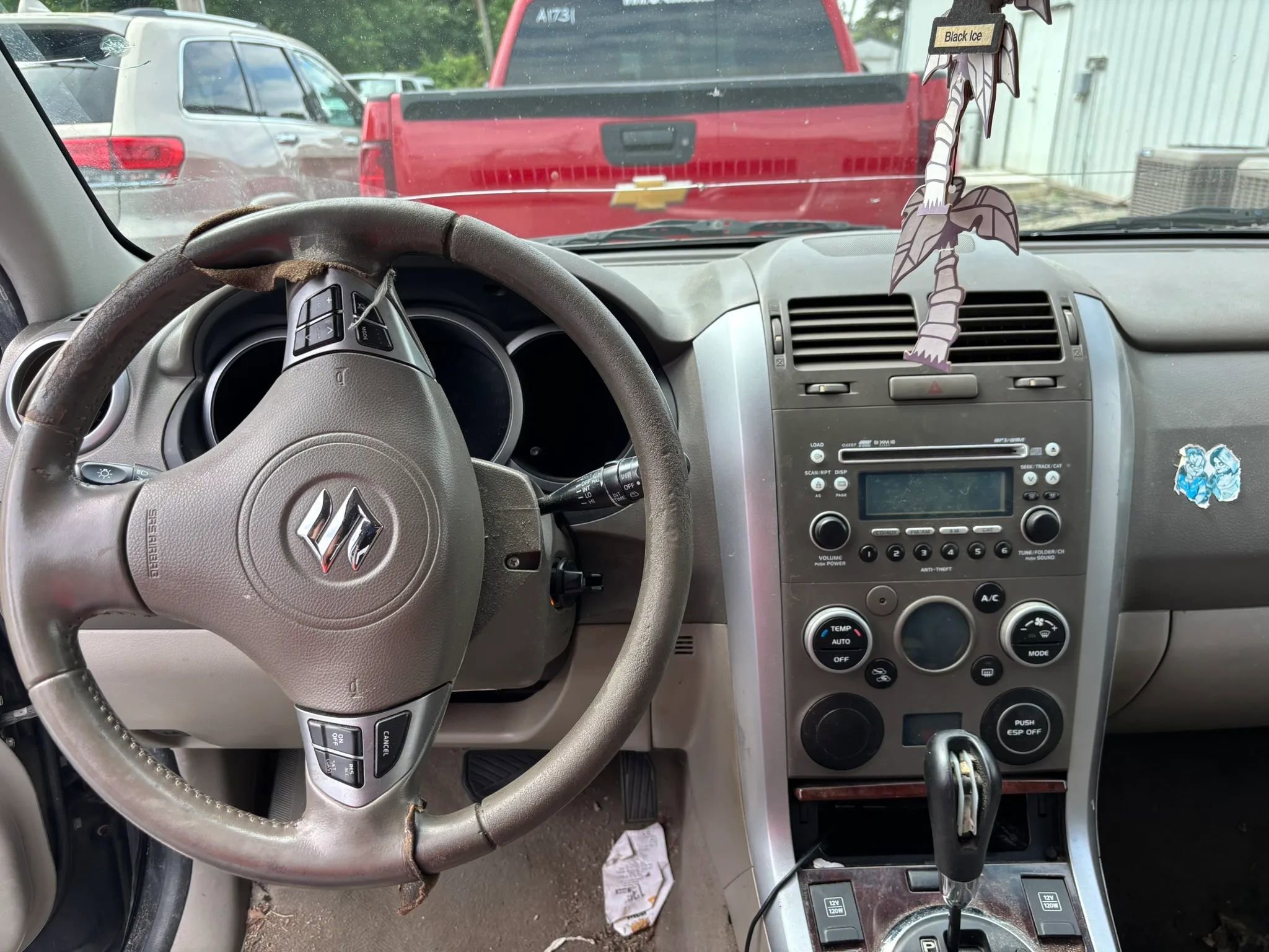 Used 2009 Suzuki Grand Vitara Luxury RWD image 10