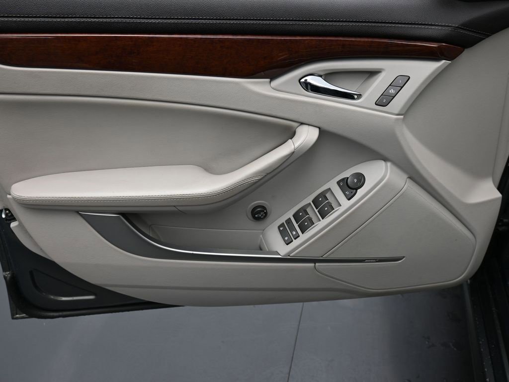 Used 2011 Cadillac CTS Premium image 9