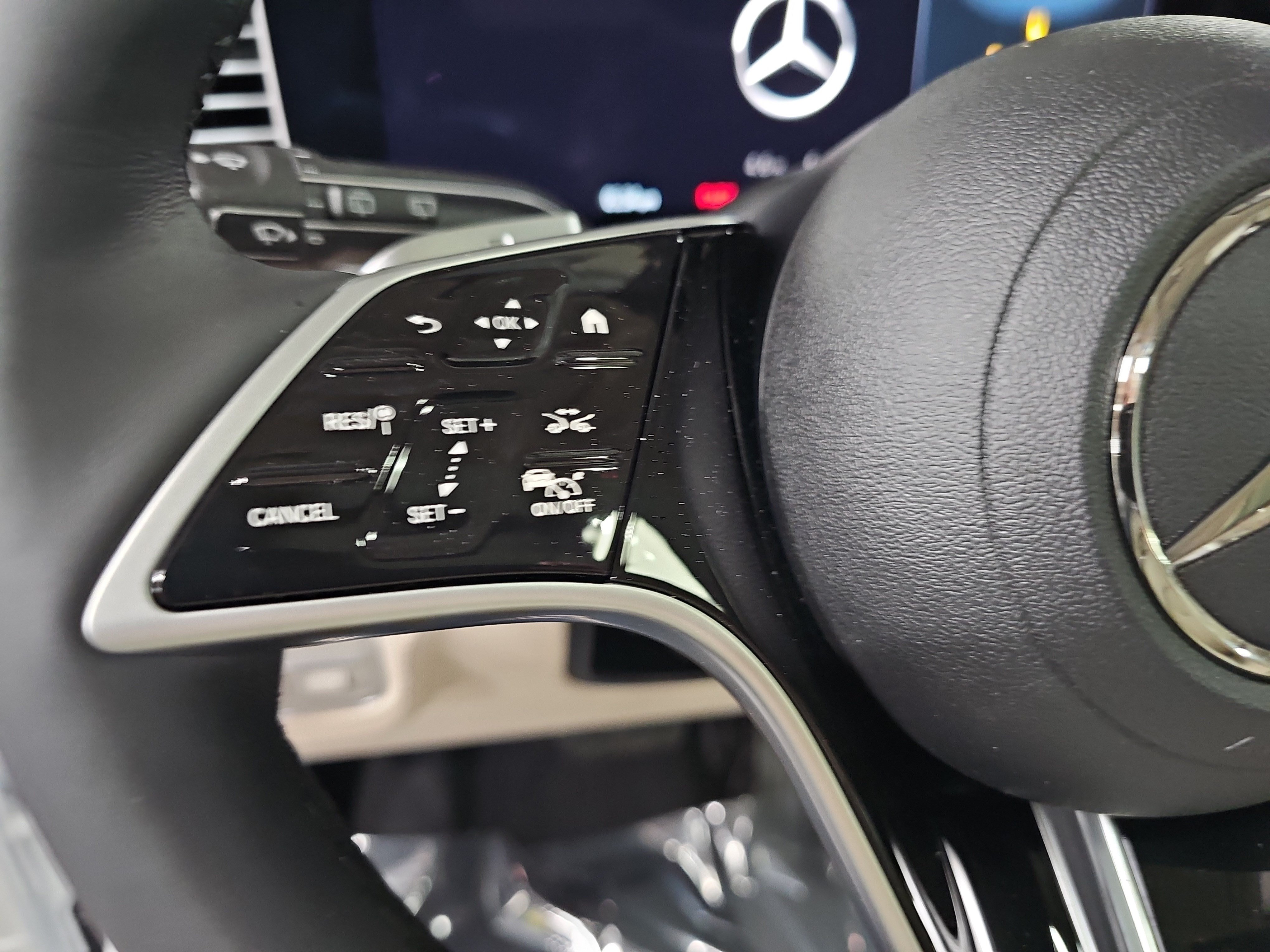 New 2026 Mercedes-Benz GLS 450 4MATIC image 19