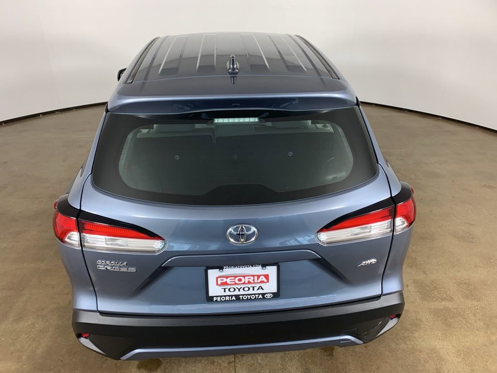 Used 2024 Toyota Corolla Cross L AWD/4WD image 11