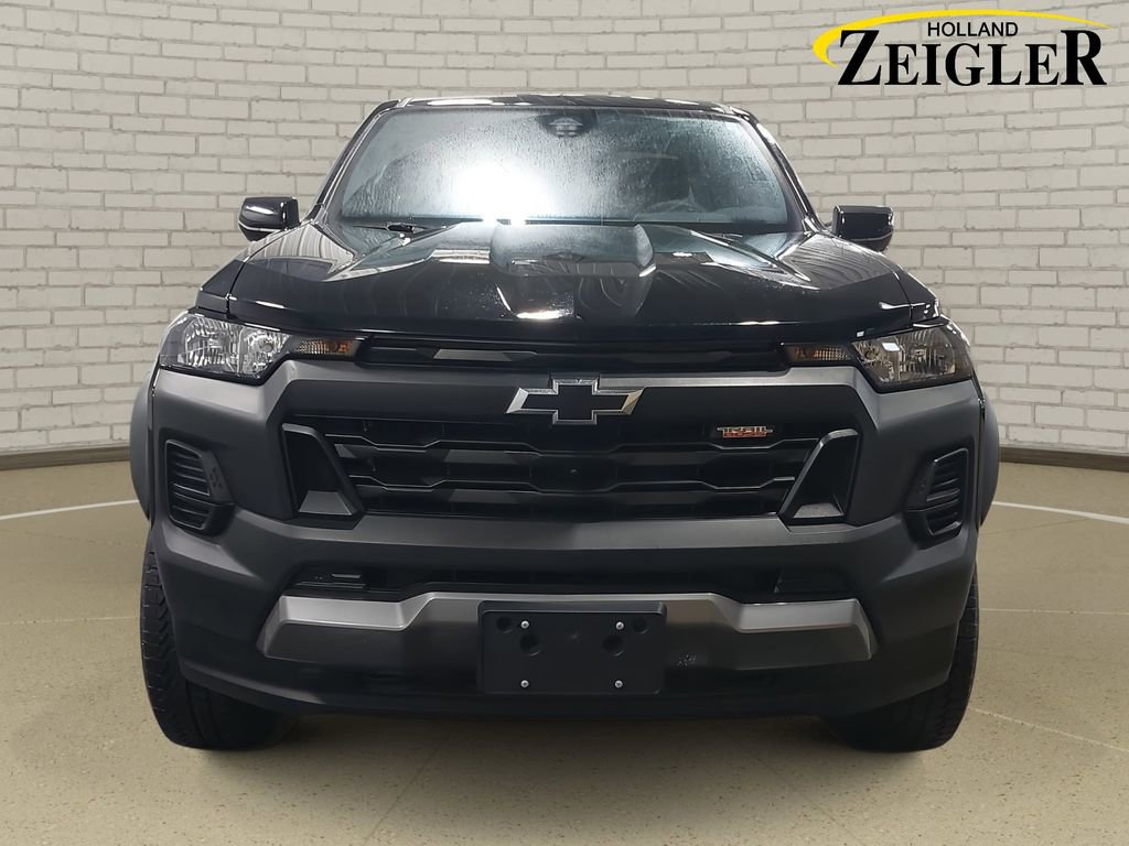 Used 2023 Chevrolet Colorado Trail Boss w/ LPO, Dark Essentials Package image 2
