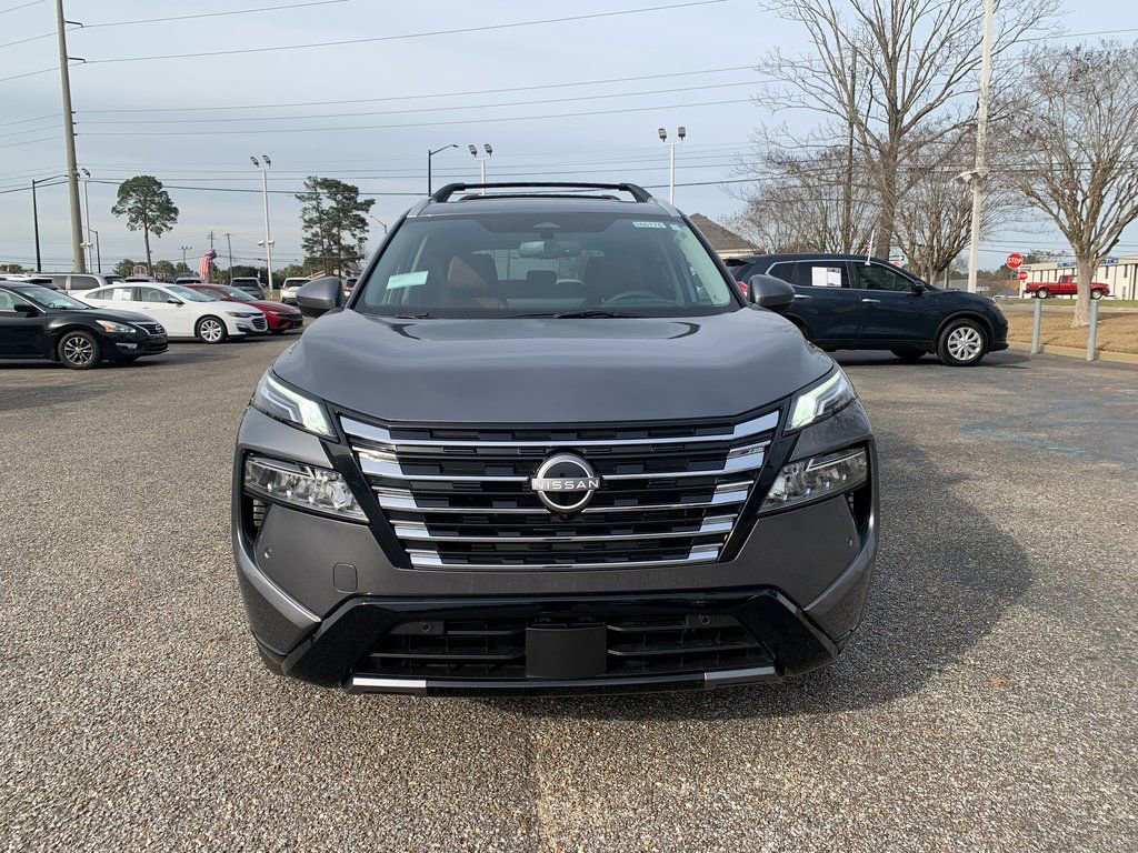 New 2026 Nissan Rogue Platinum image 3