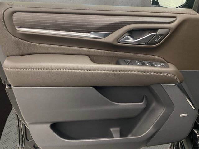 Used 2024 GMC Yukon XL Denali w/ Advanced Technology Package image 19