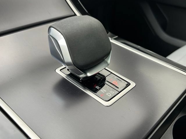 Used 2026 Land Rover Range Rover Velar Dynamic SE AWD/4WD image 48