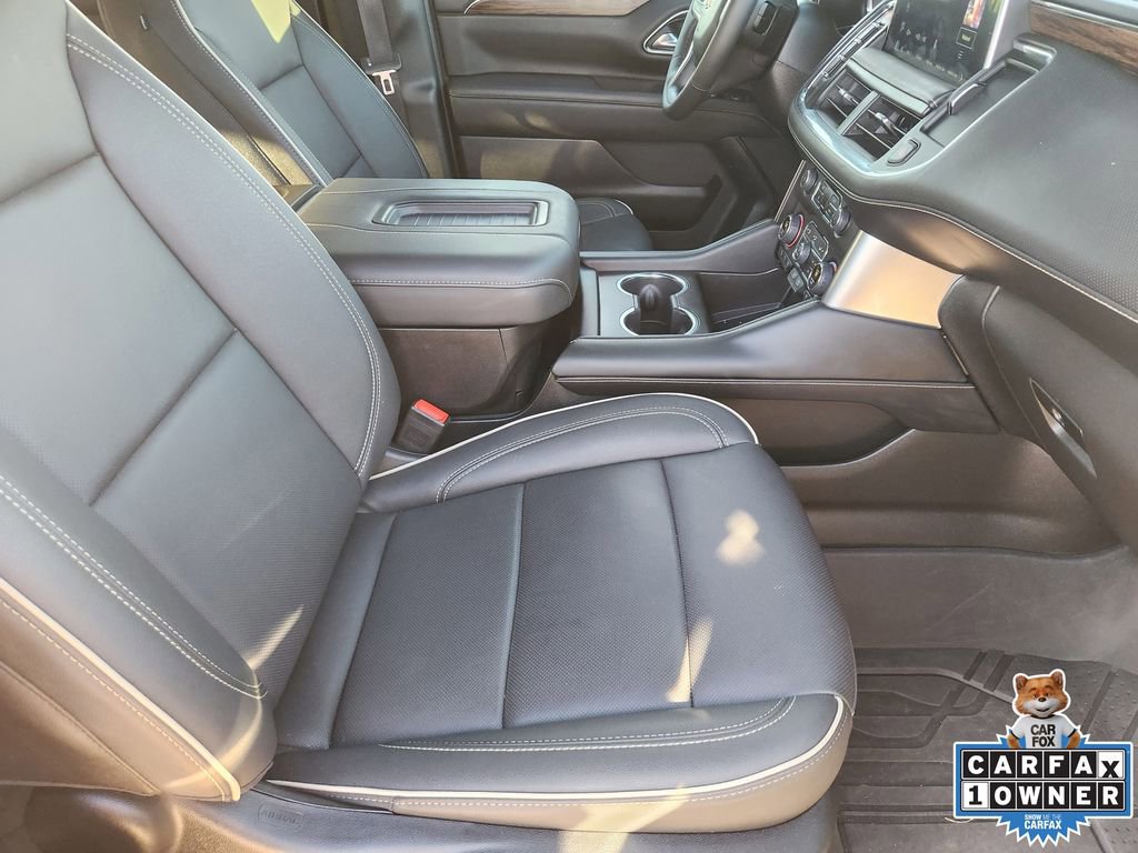 Used 2024 Chevrolet Tahoe Premier w/ Premium Package image 19