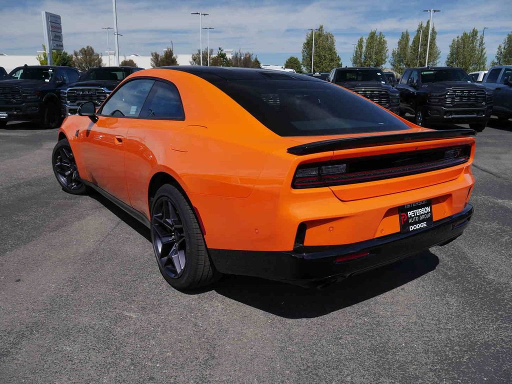 New 2026 Dodge Charger Scat Pack w/ Blacktop Package AWD/4WD image 5