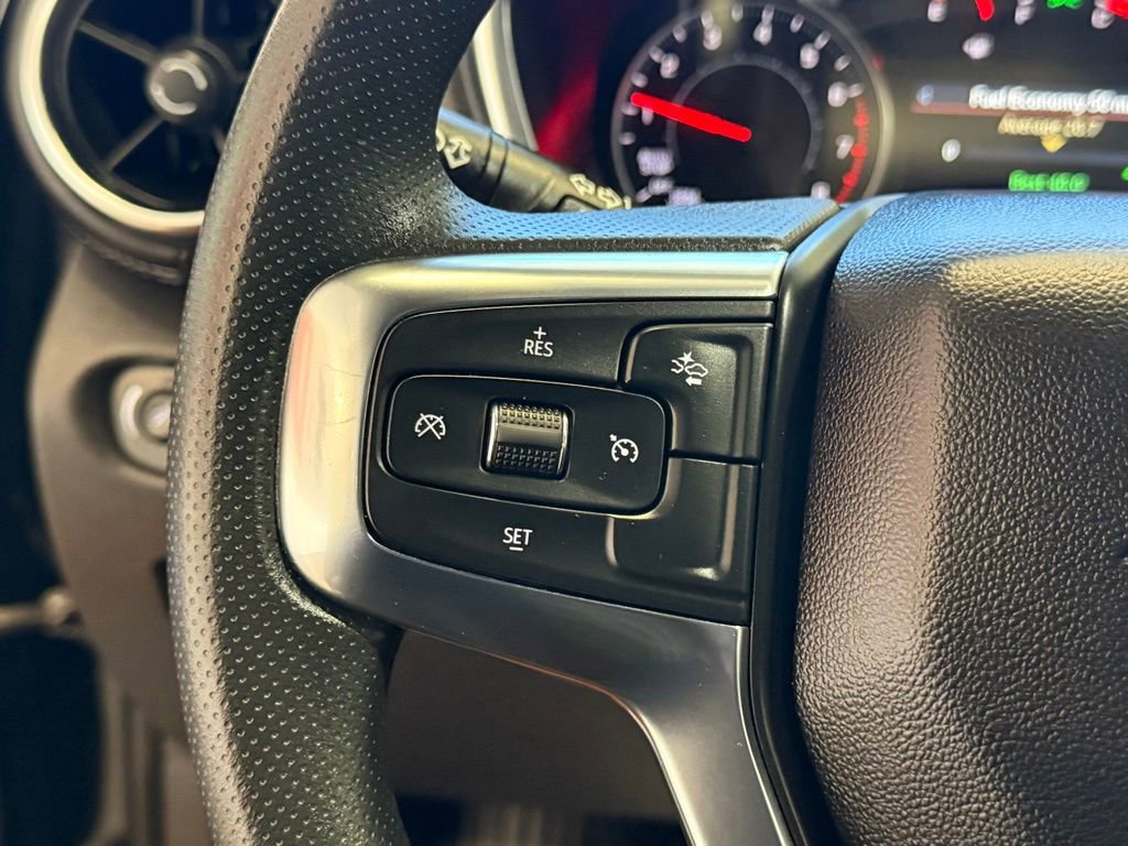 Used 2025 Chevrolet Blazer LT image 25