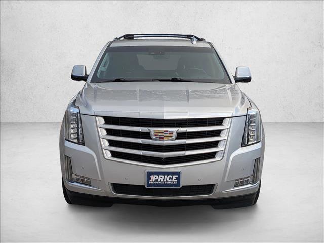 Used 2019 Cadillac Escalade Premium Luxury image 2