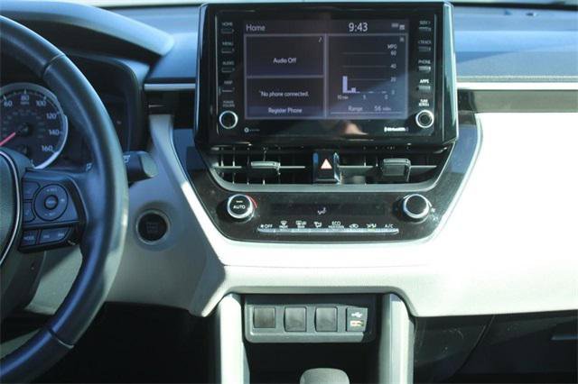 Certified 2022 Toyota Corolla Cross LE image 13