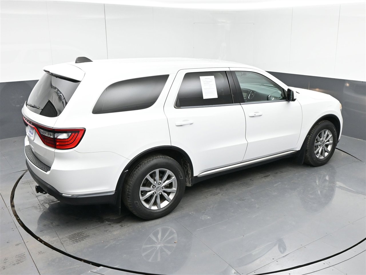 Used 2017 Dodge Durango SXT w/ 3rd Row Seating Group image 24