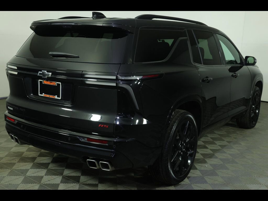 Used 2024 Chevrolet Traverse RS w/ LPO, Floor Liner Package AWD/4WD image 11