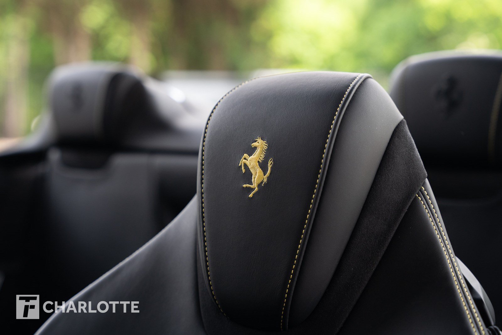 Used 2024 Ferrari Roma Spider RWD image 23