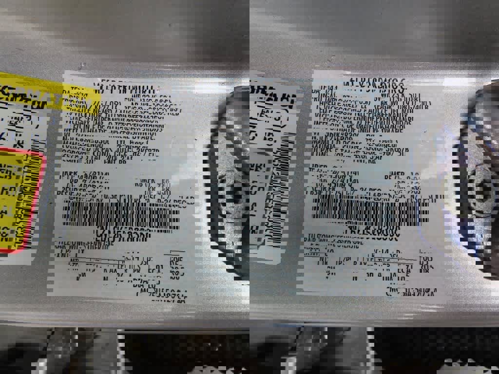 Used 2014 Lincoln MKZ AWD w/ Equipment Group 102A Reserve image 27