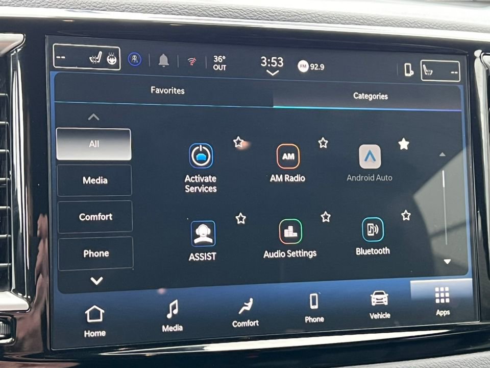 Used 2026 Chrysler Pacifica Select image 23