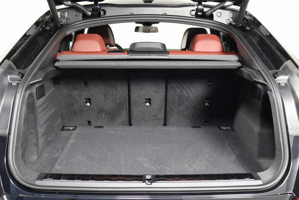 New 2027 BMW X6 M60i AWD/4WD image 8