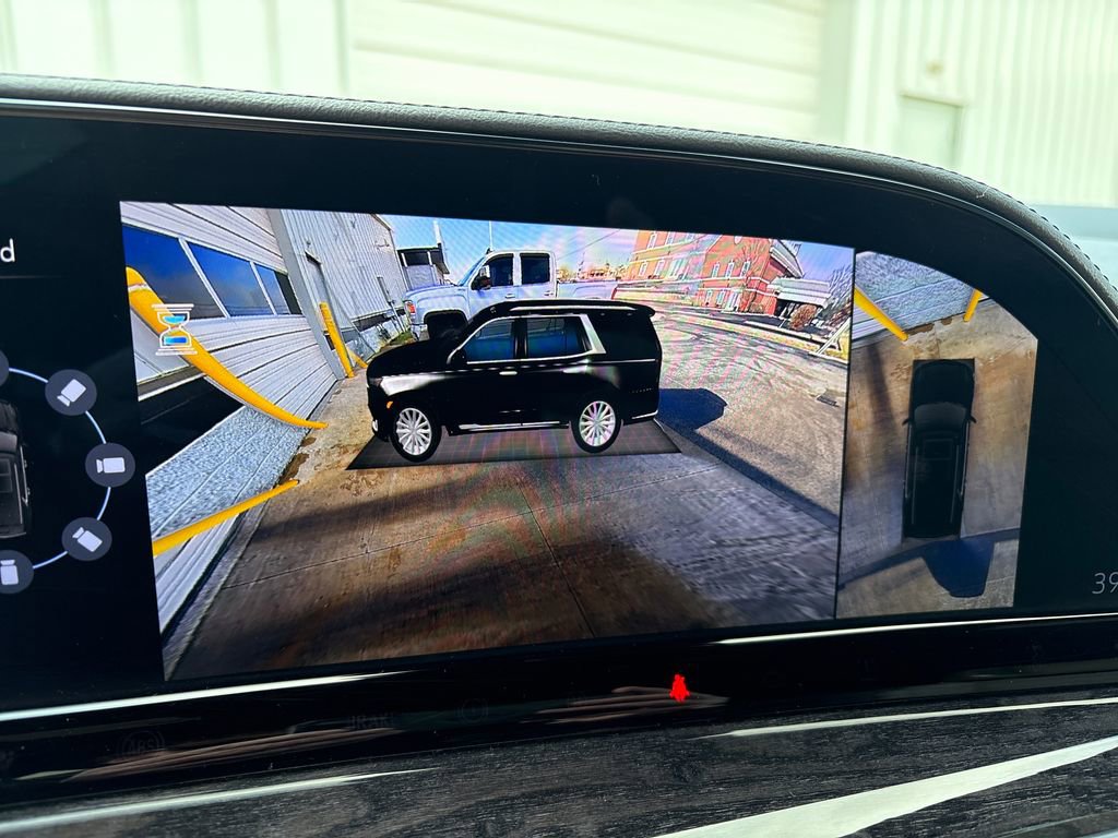 Used 2023 Cadillac Escalade Premium Luxury image 35