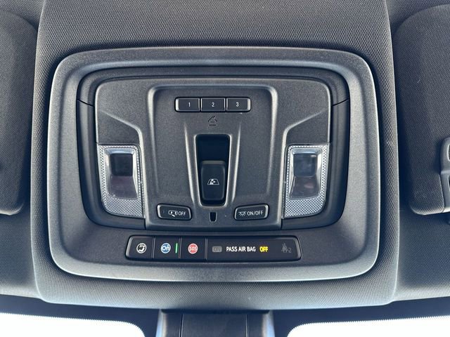 Used 2022 GMC Sierra 1500 AT4 w/ AT4 Premium Package image 19