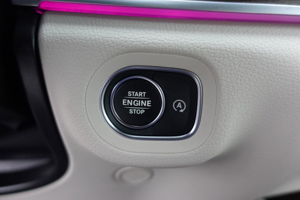 Used 2025 Mercedes-Benz GLS 450 4MATIC image 19