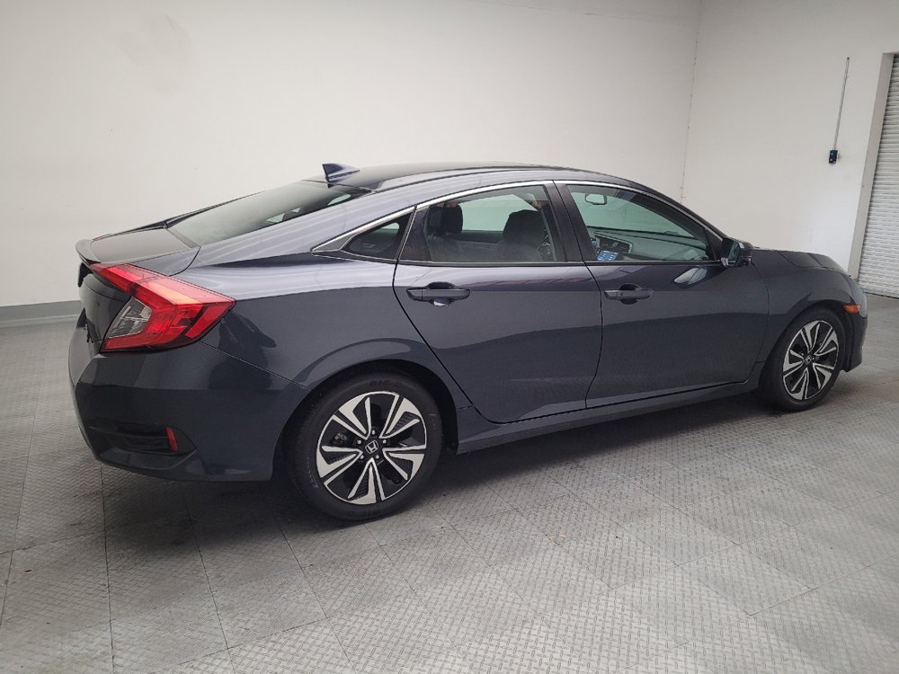 Used 2017 Honda Civic EX-L image 10
