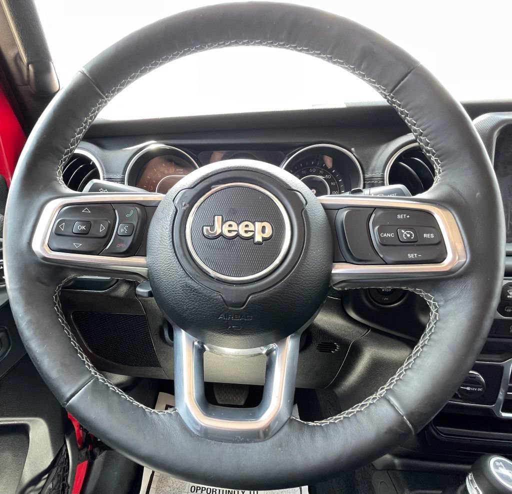 Used 2019 Jeep Wrangler Unlimited Sahara AWD/4WD image 18