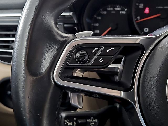 Used 2020 Porsche Macan AWD/4WD image 23