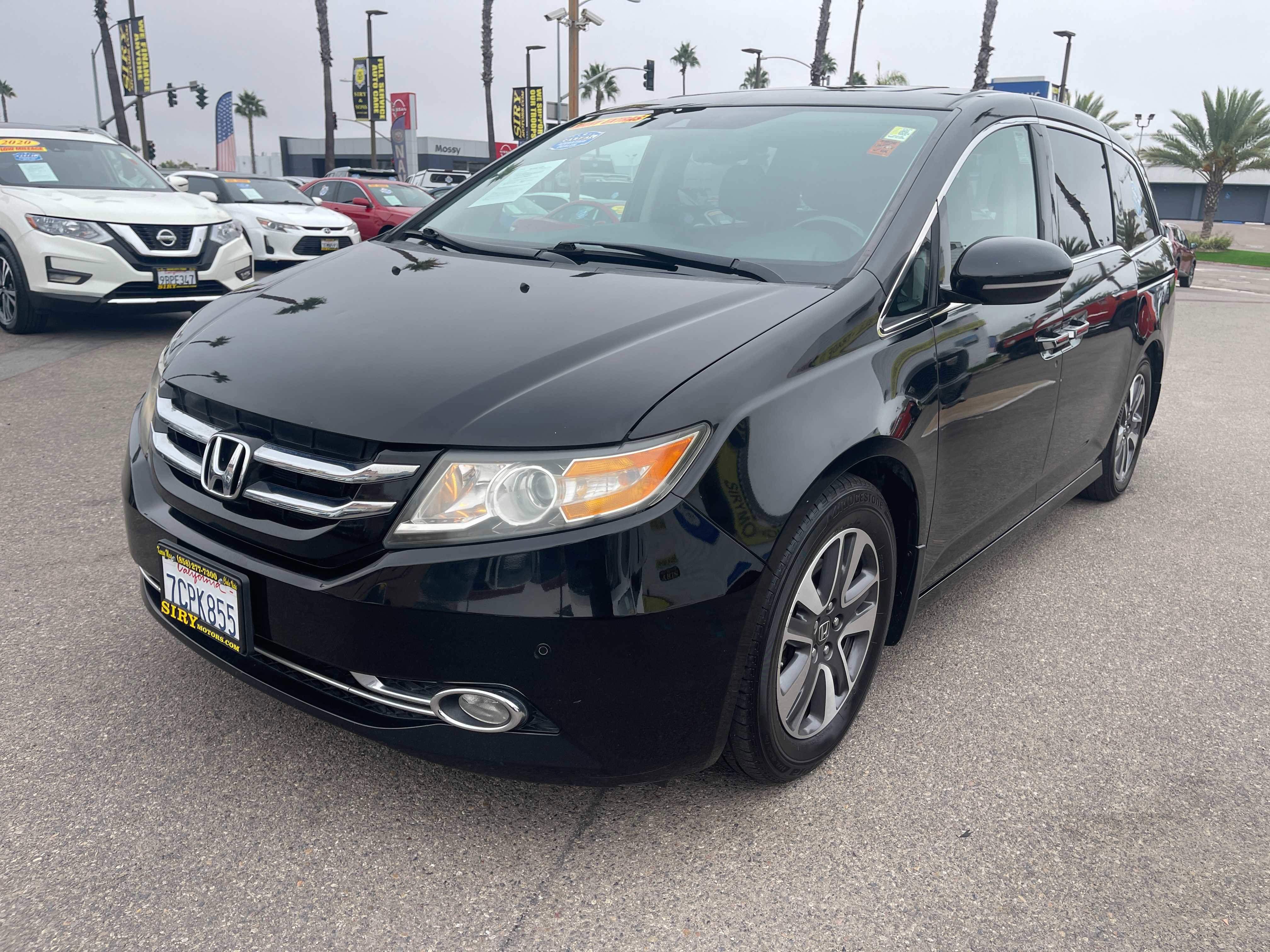 Used 2014 Honda Odyssey Touring Elite image 7