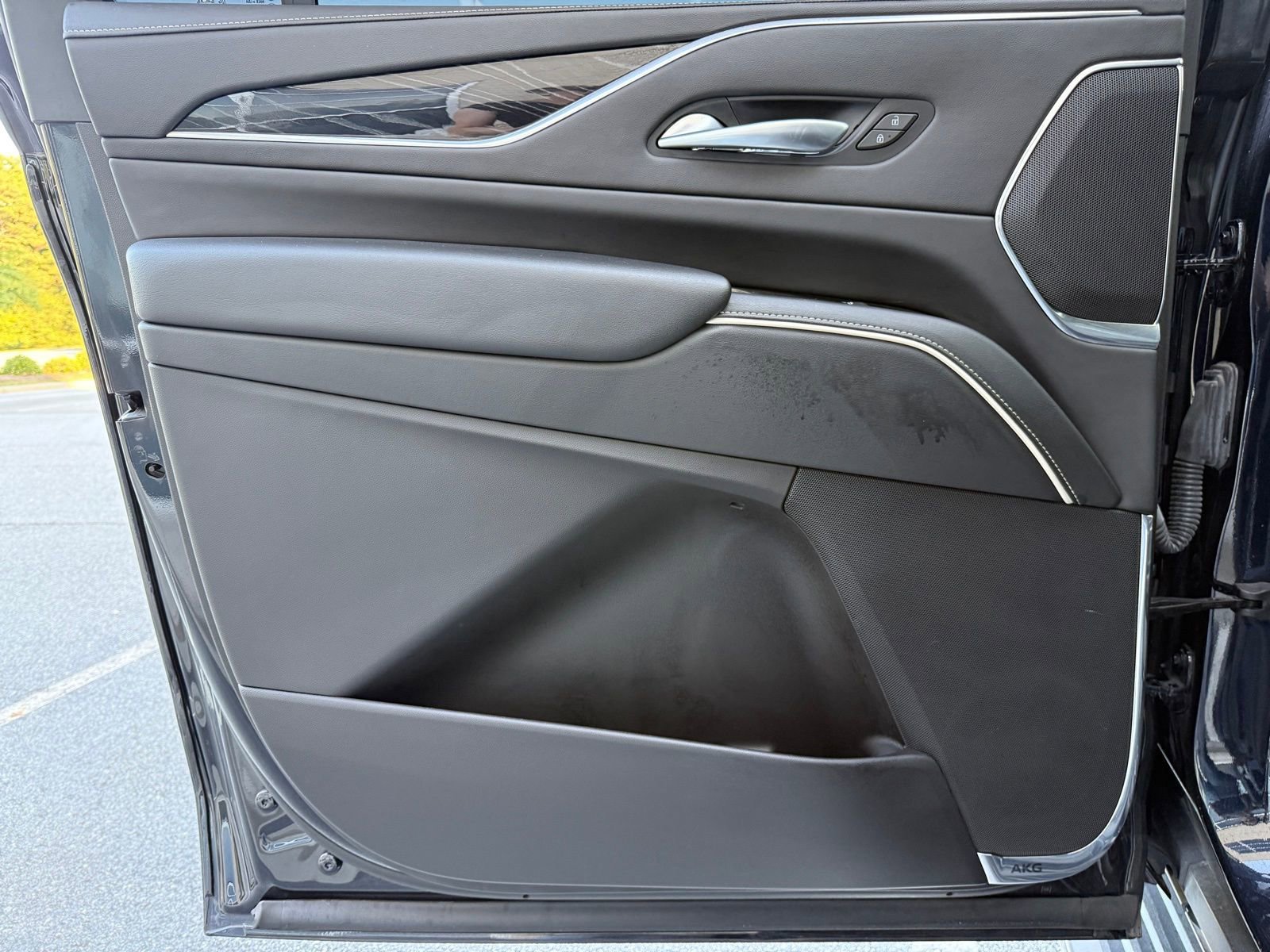 Used 2023 Cadillac Escalade ESV Sport image 50